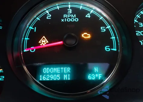 2010 GMC Yukon Denali z USA, uszkodzony, nr VIN 1GKUCEEFXAR115211